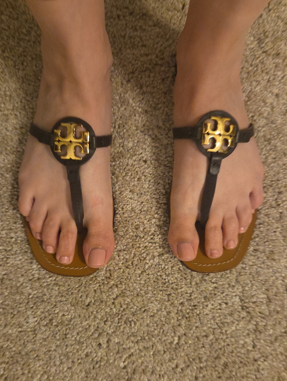 Tory Burch Mini Miller Brown Leather Logo Thong Sandals with Gold Accent 7.5
